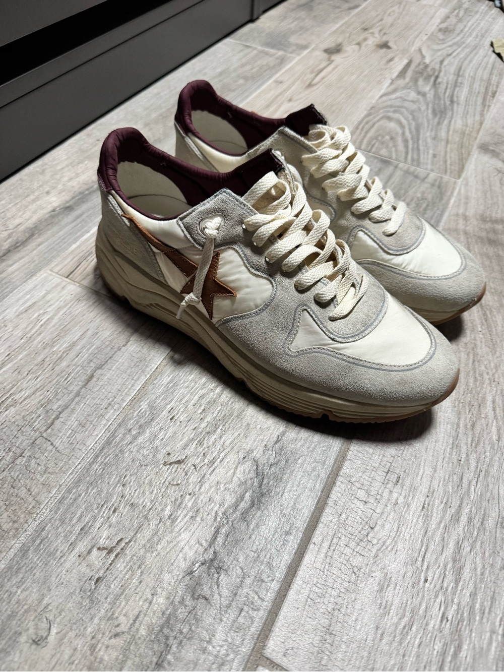 Men's Golden Goose - Cream Suede & Leather Athletic Sneakers with Brown Star